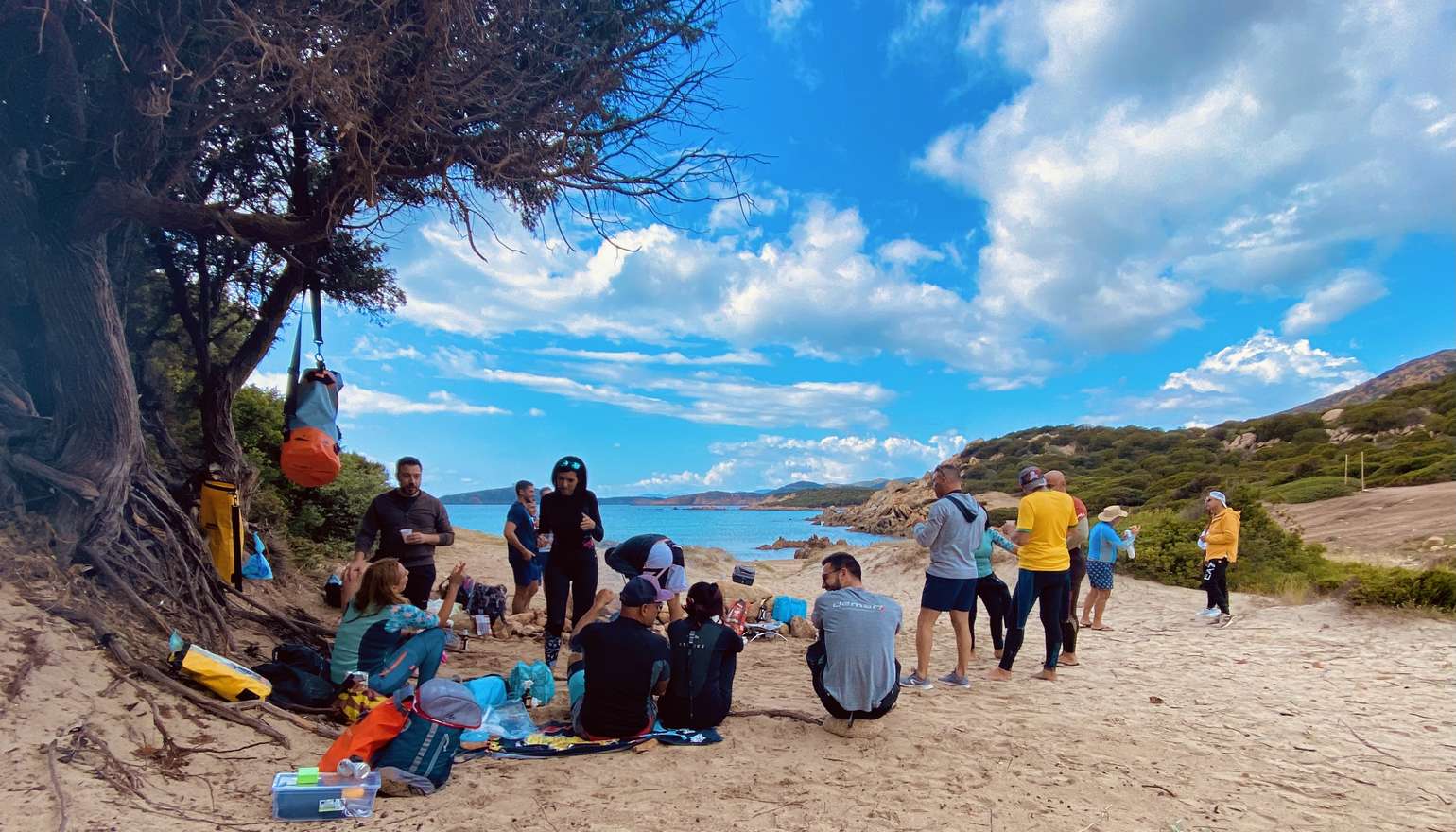 Escursione in SUP a Tuerredda, Teulada &ndash; foto 1